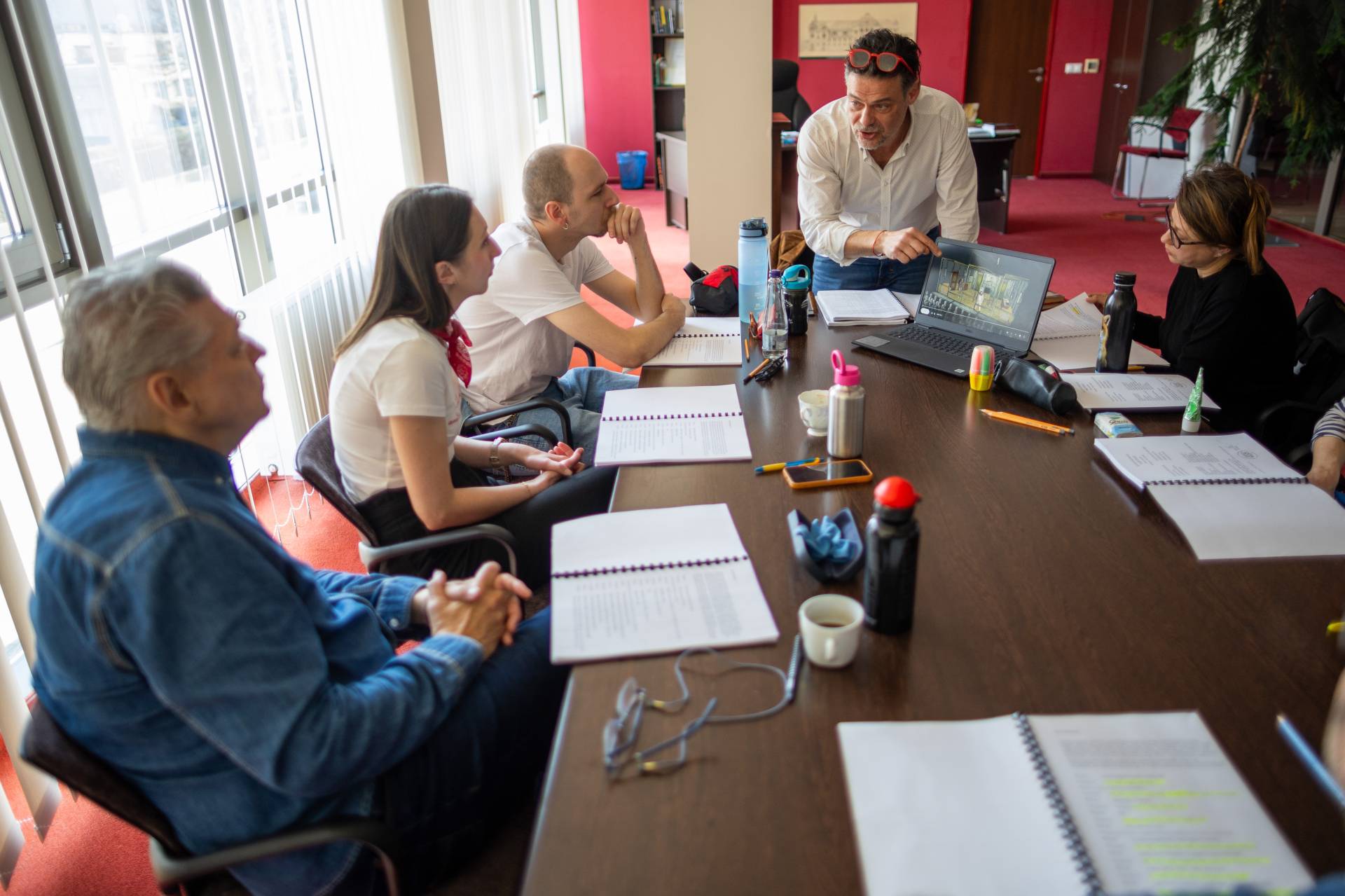 Vaknyugat - olvasópróba fotó: Mészáros Zsolt